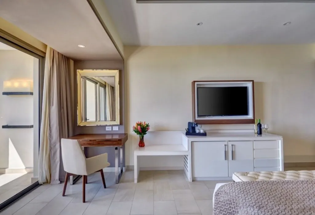 Grand Lido Negril Resort ile iletişim